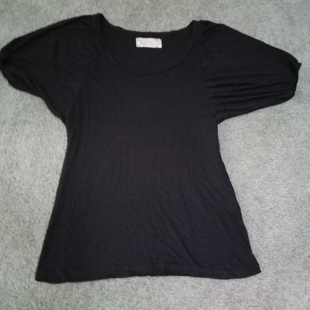 ZaraTre Black Women's Tee M